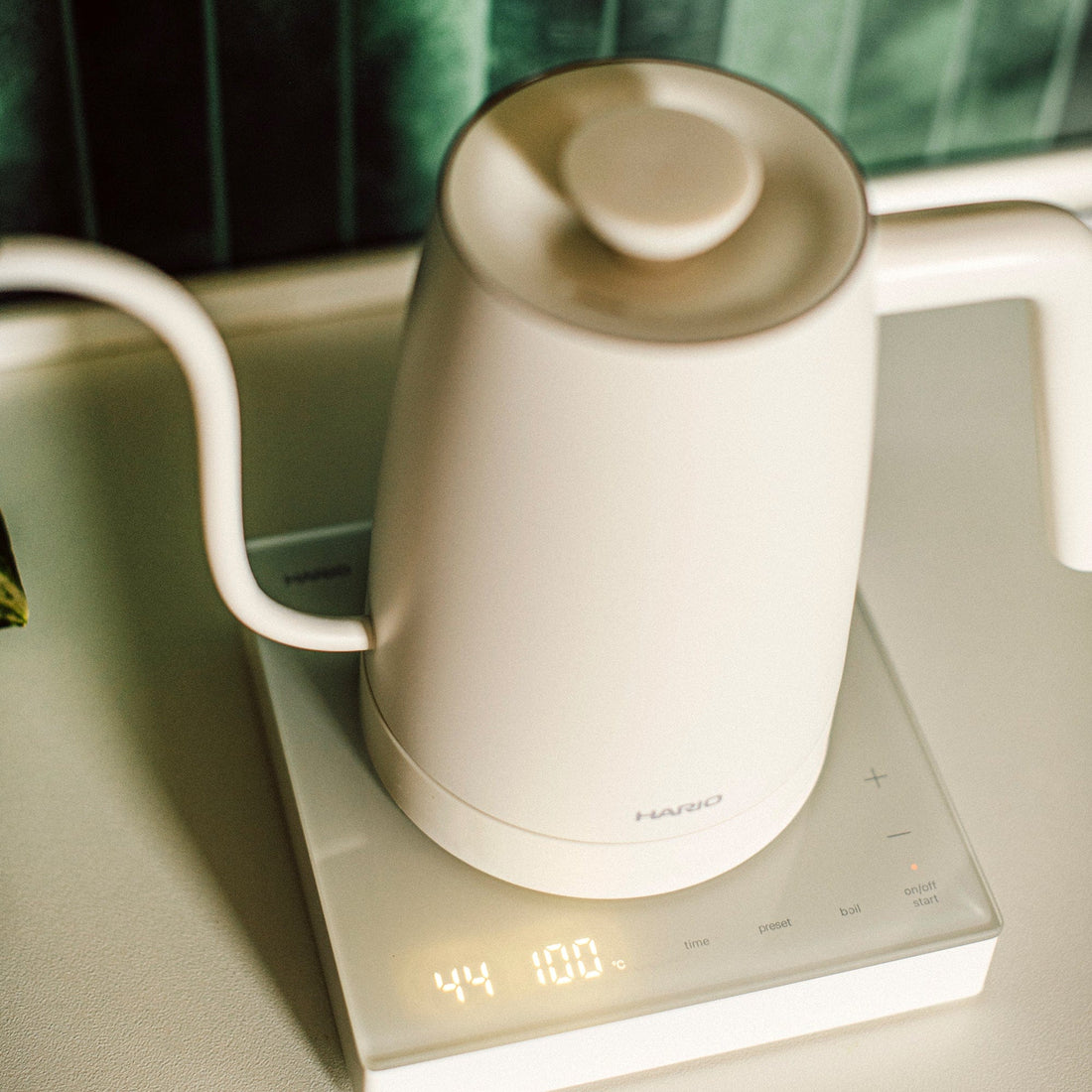 Electric Kettle Lyra